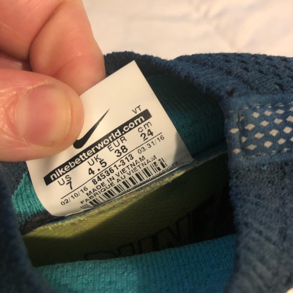 Nike Free run Flyknit - Picture 2 of 3